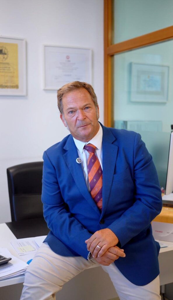 Solvencia Técnica y Garantía Oficial